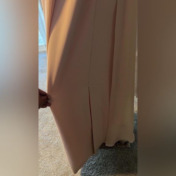 MAX MARA
Dovere Ruffled Cady Dress In Beige - Picture 5 of 14